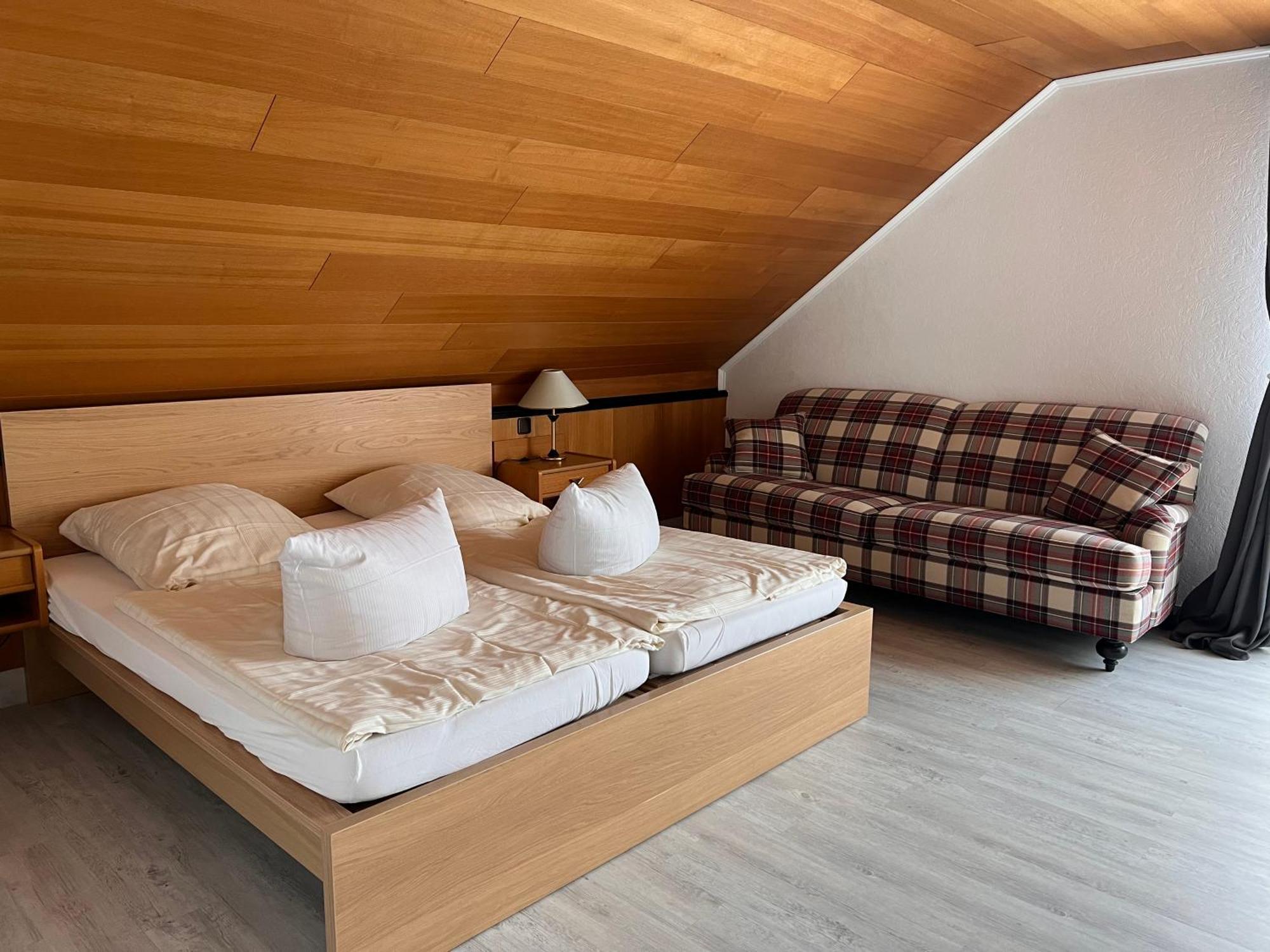 Hotel Restaurant Koerber Garbsen Zewnętrze zdjęcie